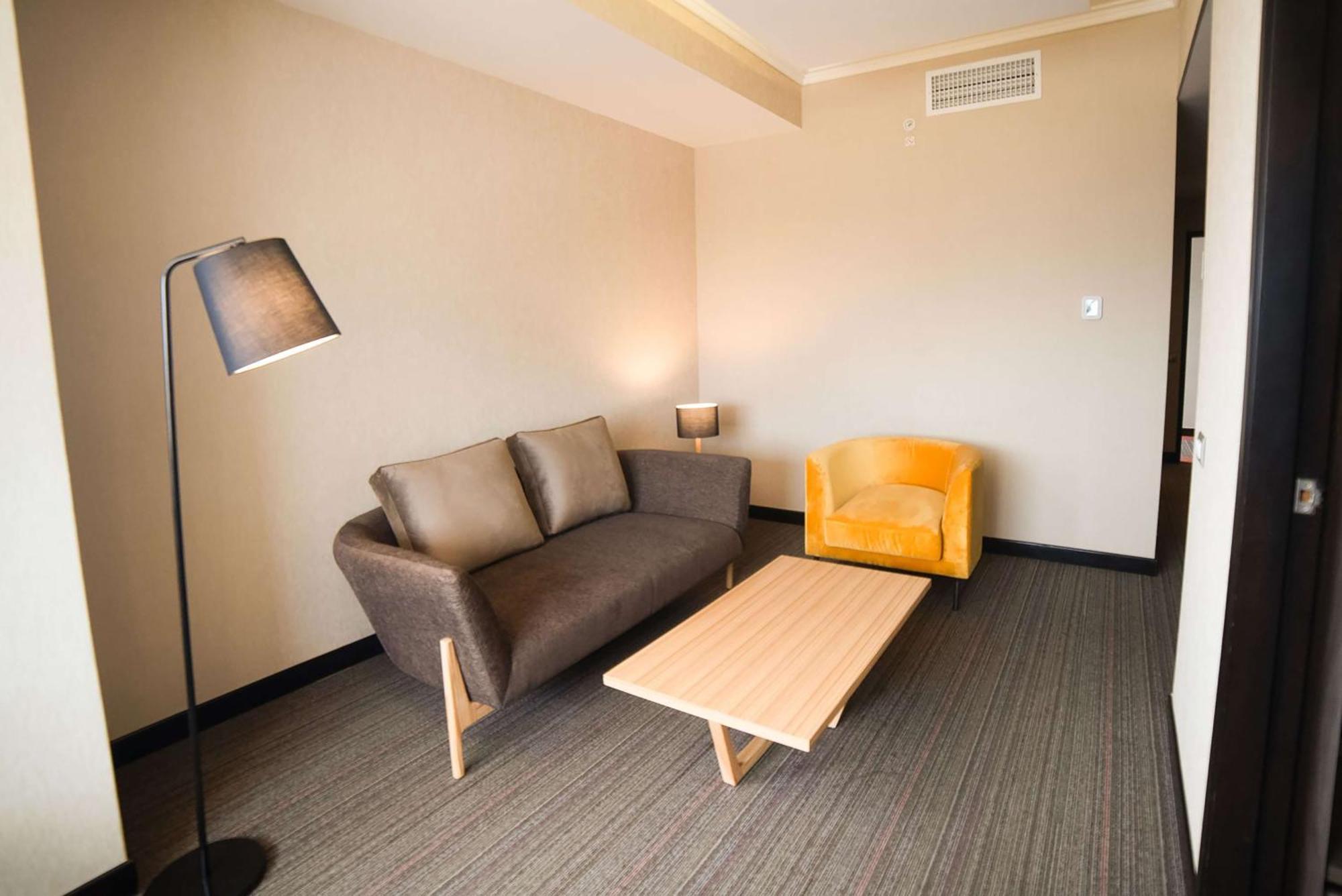 Doubletree By Hilton Trujillo Hotell Encalada Eksteriør bilde